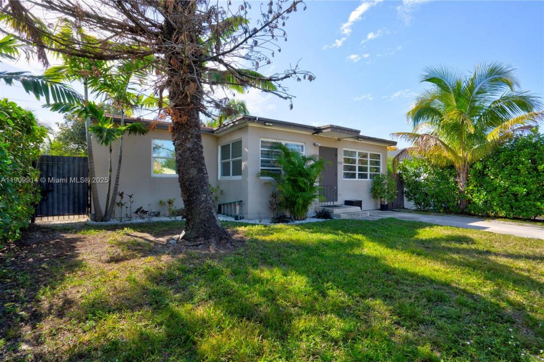 2326 Harding St, Hollywood, Floride 33020, États-Unis