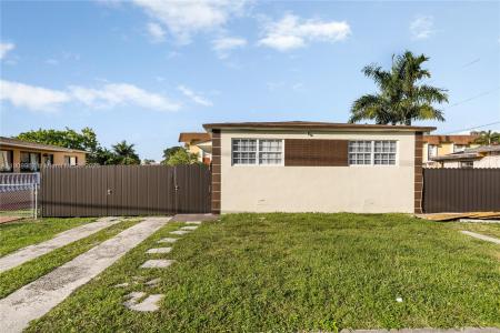 4421 NW 9th St, Miami, Florida 33126, USA