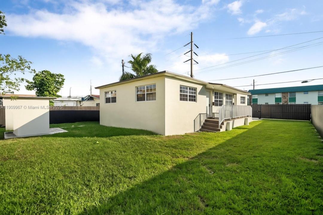 4421 NW 9th St, Miami, Florida 33126