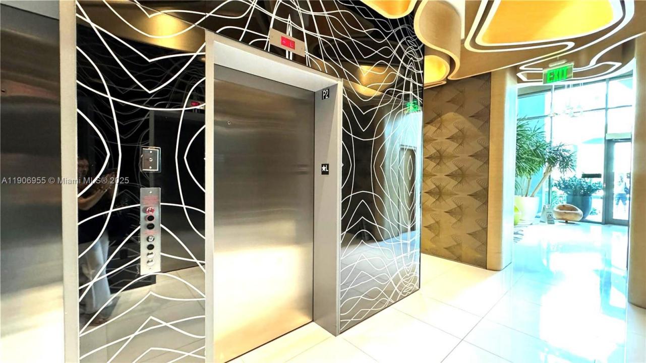 501 NE 31st St 1401, Miami, فلوريدا 33137, الولايات المتحدة