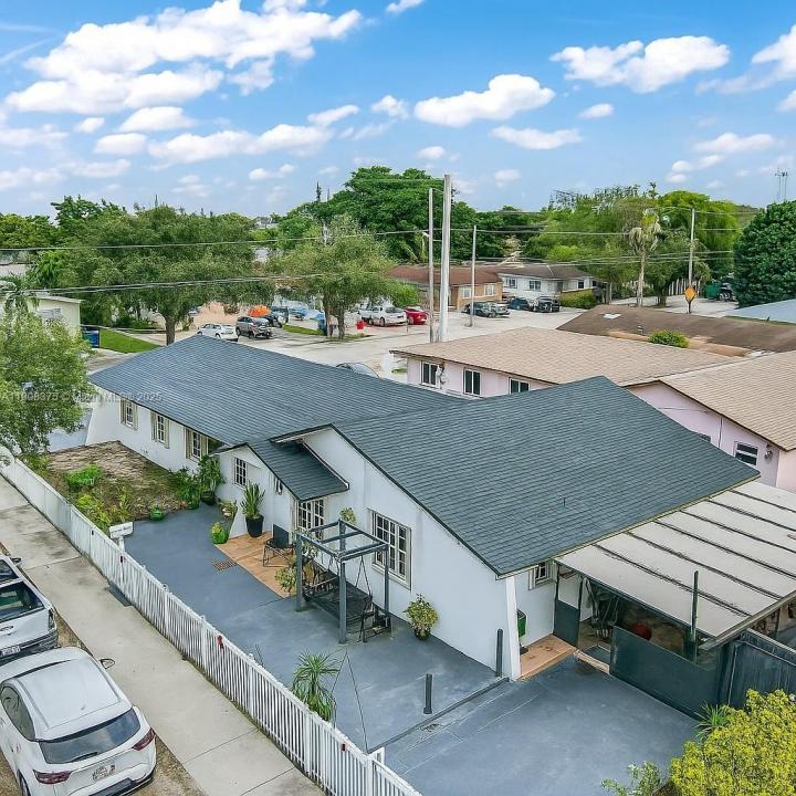 11152 SW 7th St, Sweetwater, Floride 33174, États-Unis