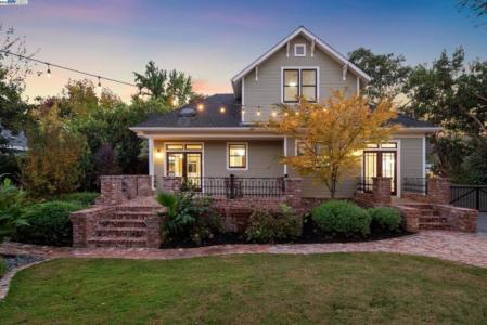 Saint Mary St, Pleasanton, California 94566, Estados Unidos