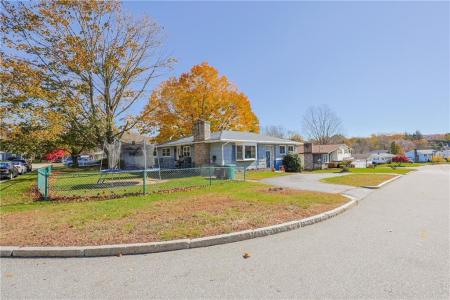 95 Mitris Boulevard, Woonsocket, 로드아일랜드 02895, 미국