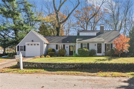 6 Black Creek Lane, ワーウィック, ロードアイランド 02888, アメリカ合衆国