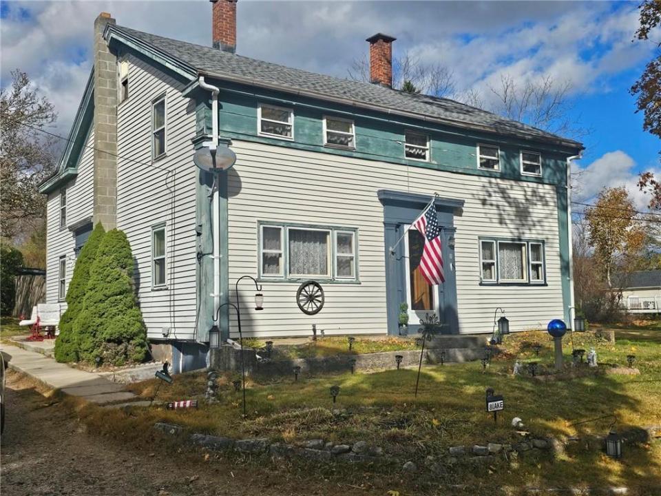 8 Lake Court, Hopkinton, ロードアイランド 02804, アメリカ合衆国