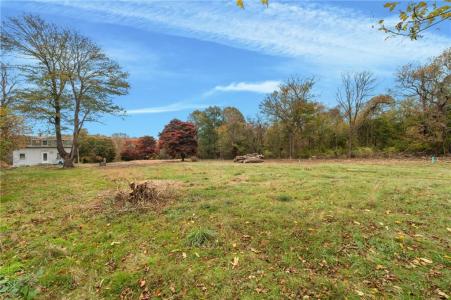 625 North Main Road, Jamestown, Rhode Island 02835, USA