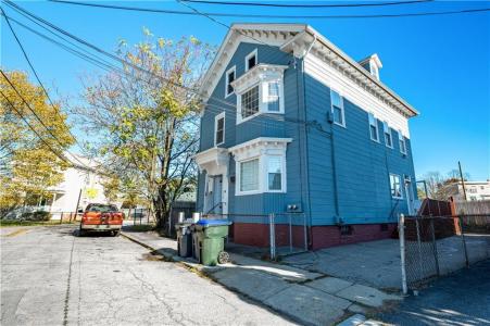 15 Crimea Street, Providence, Rhode Island 02908, USA