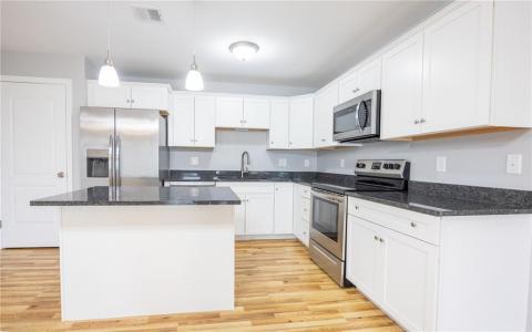 13 Gray Coach Lane 1315, Cranston, ロードアイランド 02921, アメリカ合衆国