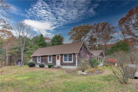 63 Pig Hill Road, Coventry, Род Айленд 02816, Соединенные Штаты