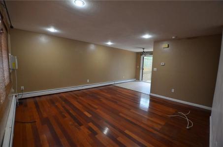 151 Willett Avenue 2, East Providence, Rhode Island 02915, USA