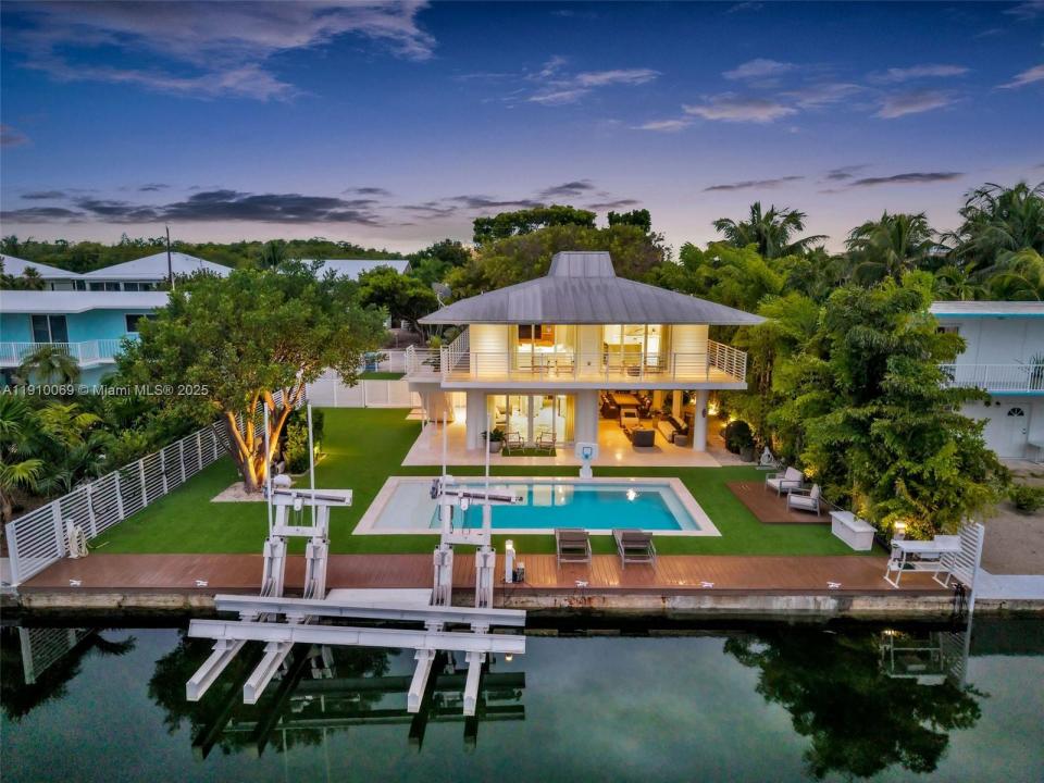 165 Ocean Dr, Tavernier, Florida 33070