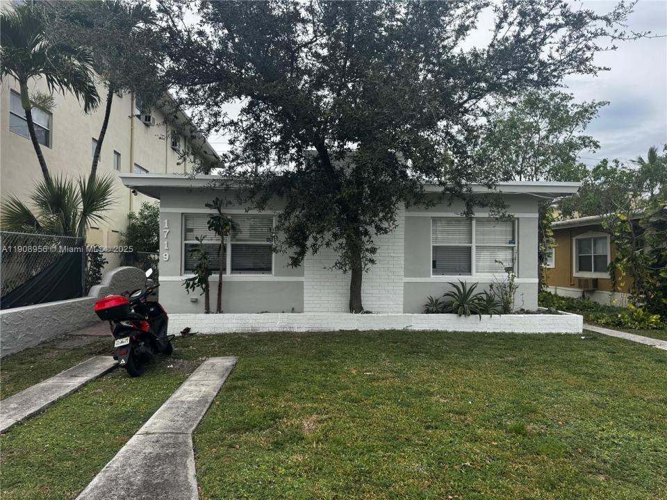 1719 Lincoln St 2 All Utilities Included, Hollywood, Florida 33020, HOA KỲ