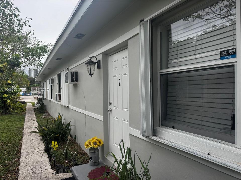 1719 Lincoln St 2 All Utilities Included, Hollywood, Florida 33020, HOA KỲ