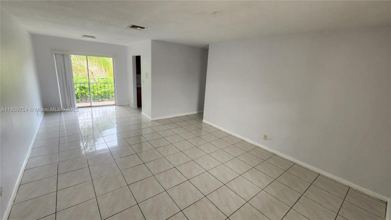 3090 Coral Springs Dr 6, Coral Springs, Florida 33065