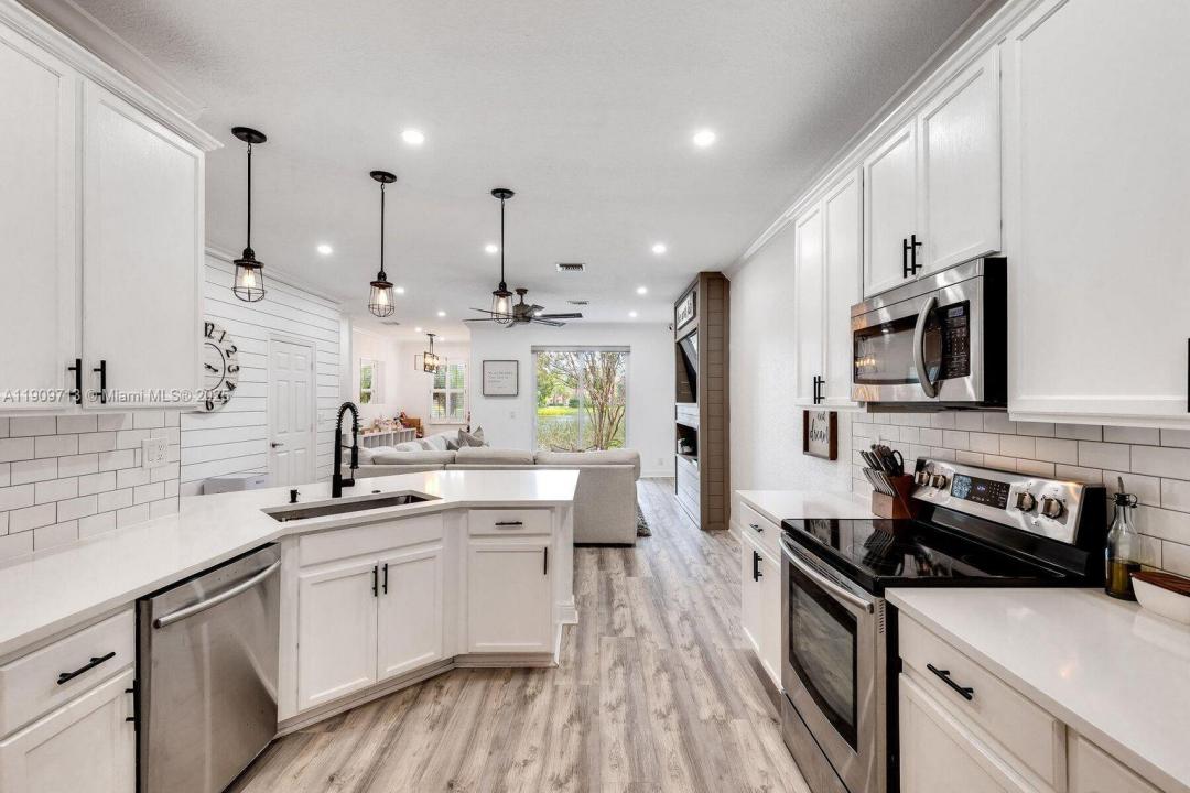 4890 Bonsai Cir 106, Palm Beach Gardens, Florida 33418, HOA KỲ