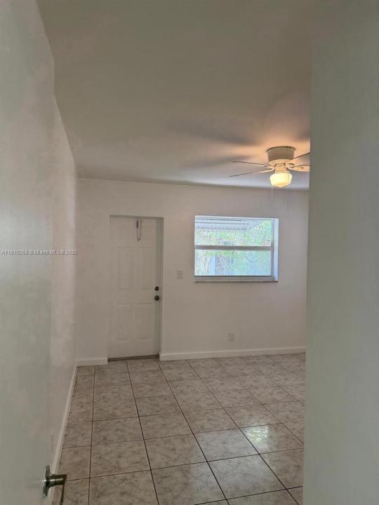 231 NE 40th Ct 3, Oakland Park, 佛羅里達州 33334, 美國