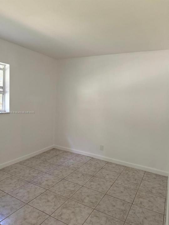 231 NE 40th Ct 3, Oakland Park, 佛羅里達州 33334, 美國