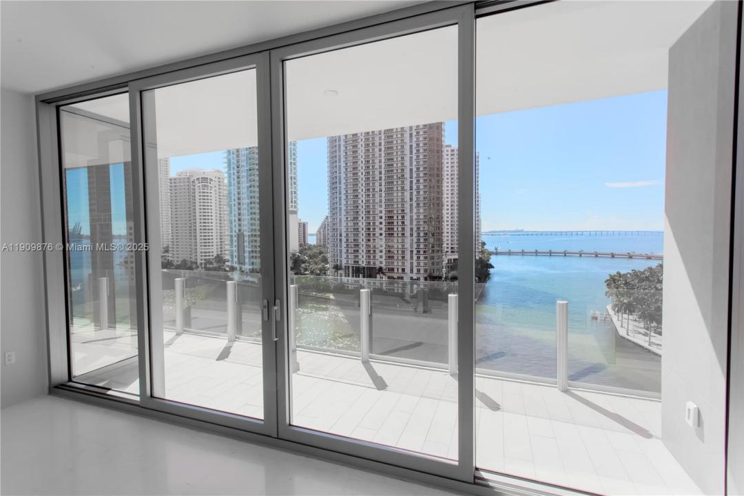 300 Biscayne Blvd Way 1003, Miami, Floride 33131, États-Unis
