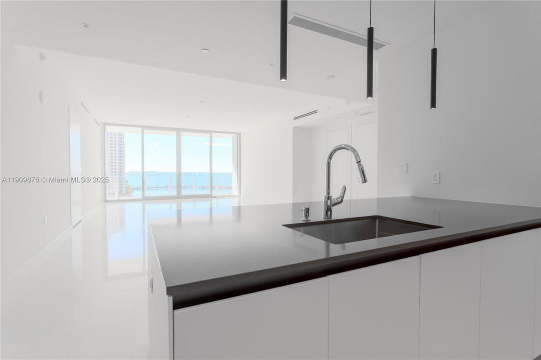 300 Biscayne Blvd Way 1003, Miami, Floride 33131, États-Unis