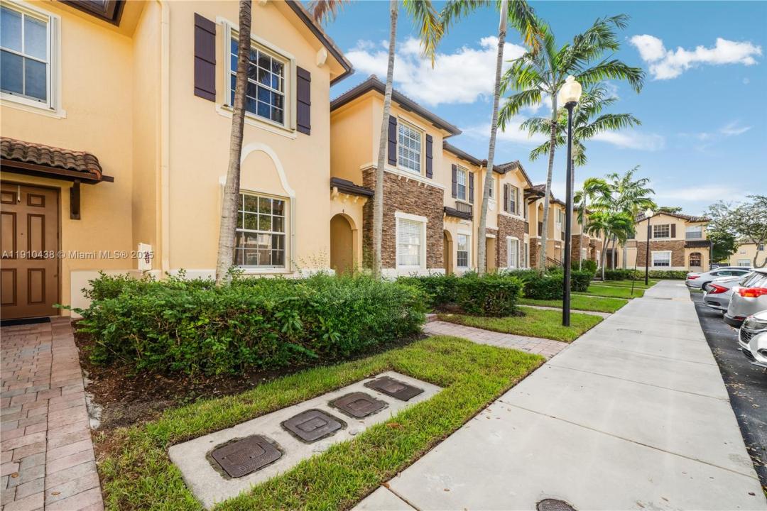 9239 SW 227th St 4, Cutler Bay, Flórida 33190, Estados Unidos