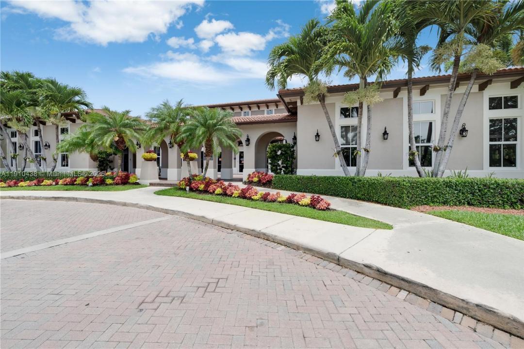 9239 SW 227th St 4, Cutler Bay, Flórida 33190, Estados Unidos