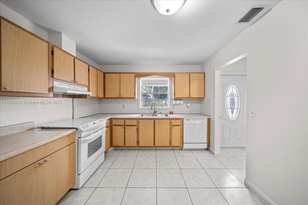 508 Holyoke Ln A, Lake Worth, 플로리다 33467, 미국