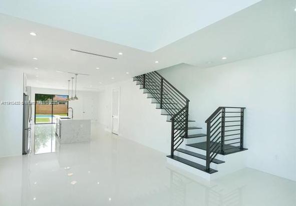 3024 SW 16th Ter 3024, Miami, Florida 33145, Estados Unidos