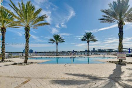 231 Riverside Dr 510, Daytona, Floride 32117, États-Unis