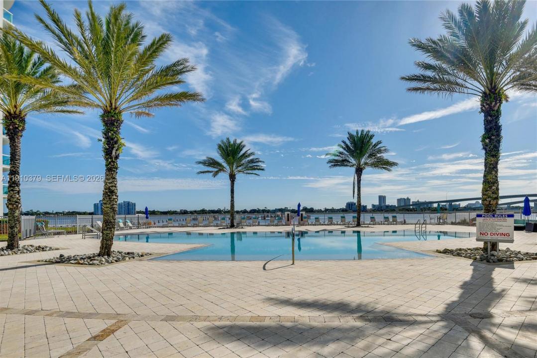 231 Riverside Dr 510, Daytona, Floride 32117, États-Unis