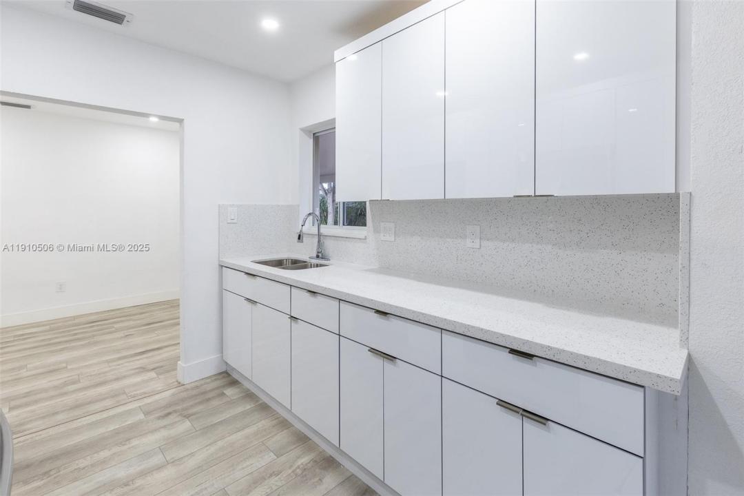 6440 SW 20th St, Miramar, Florida 33023