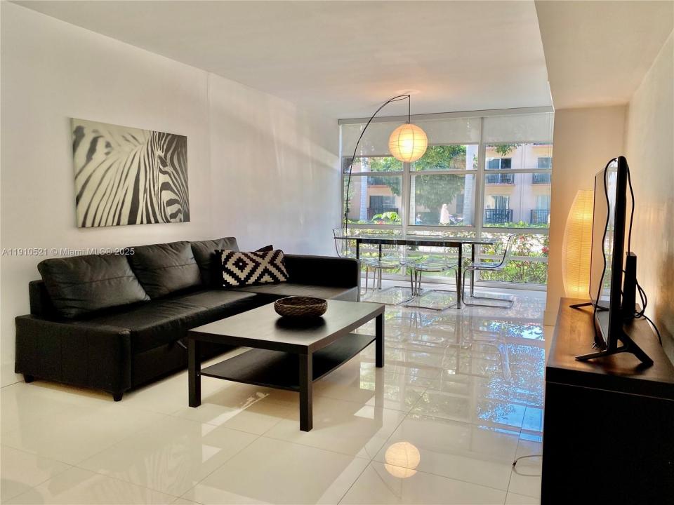 210 172nd St 135, Sunny Isles Beach, Florida 33160, Stati Uniti