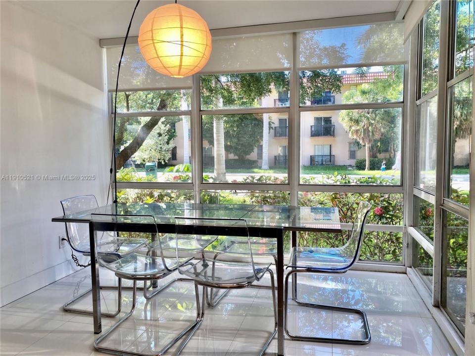 210 172nd St 135, Sunny Isles Beach, Florida 33160, Stati Uniti