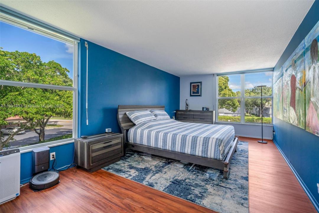 6923 Cypress Rd C12, Plantation, Florida 33317