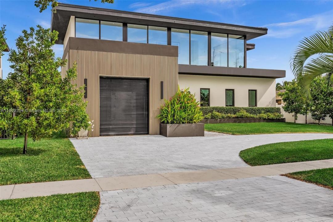 13045 Coronado Ter, North Miami, Florida 33181, HOA KỲ