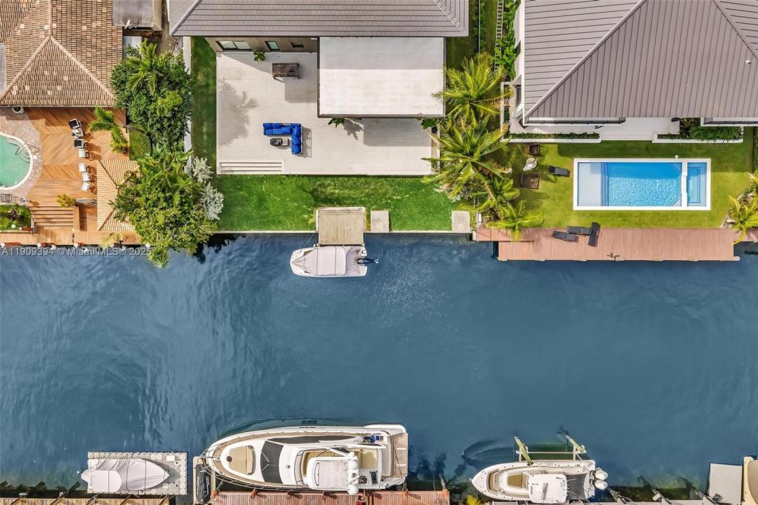 13045 Coronado Ter, North Miami, Florida 33181, HOA KỲ