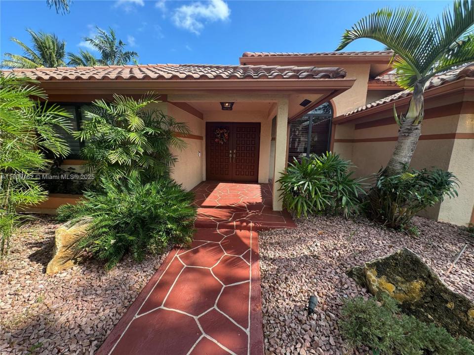 2720 Oak Tree Ln, Oakland Park, פלורידה 33309, ארצות הברית של אמריקה