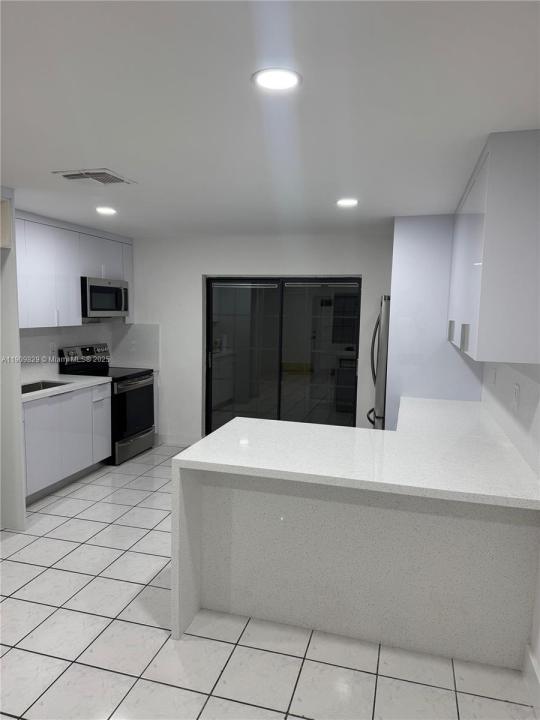 9510 SW 151st Ct 1, Miami, Flórida 33196, Estados Unidos