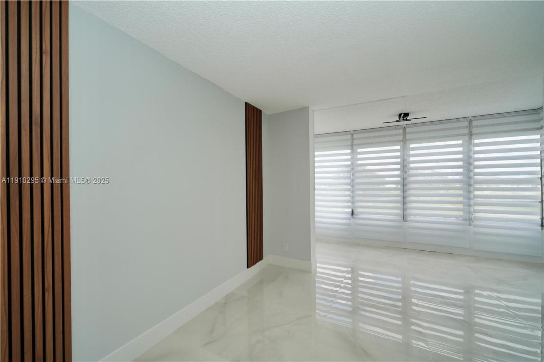 2551 Aragon Blvd 310, Sunrise, Floride 33322, États-Unis
