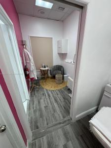 Undisclosed Address, Bay Harbor Islands, Florida 33154, USA