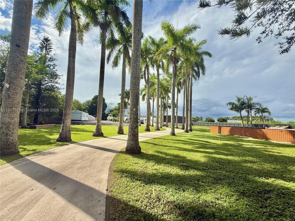 35220 SW 213th Ave, Homestead, Floryda 33034, USA