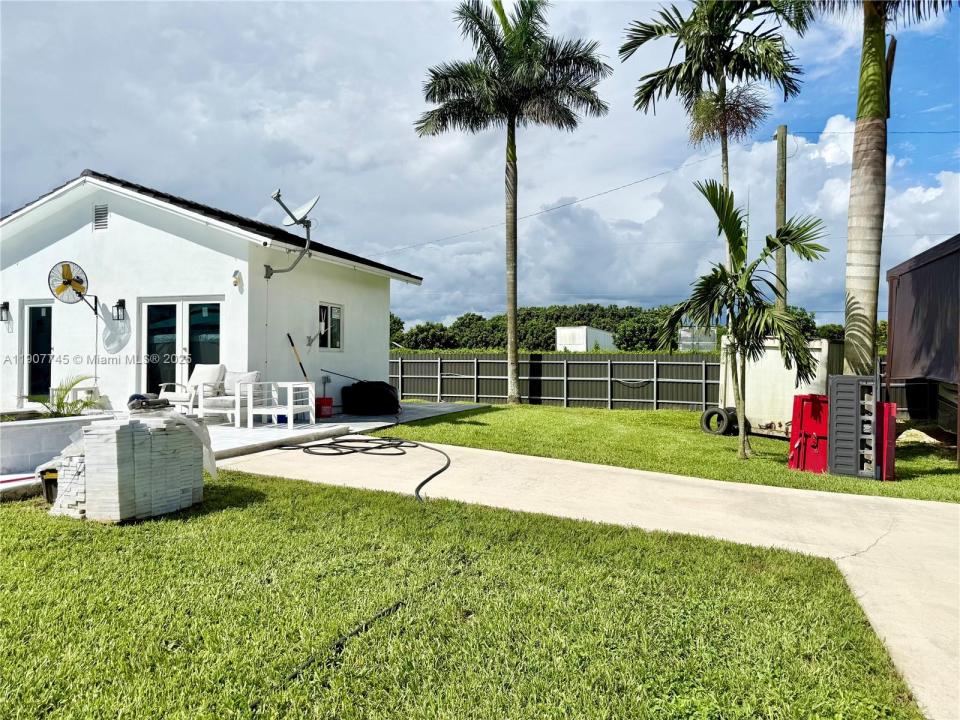 35220 SW 213th Ave, Homestead, Floryda 33034, USA