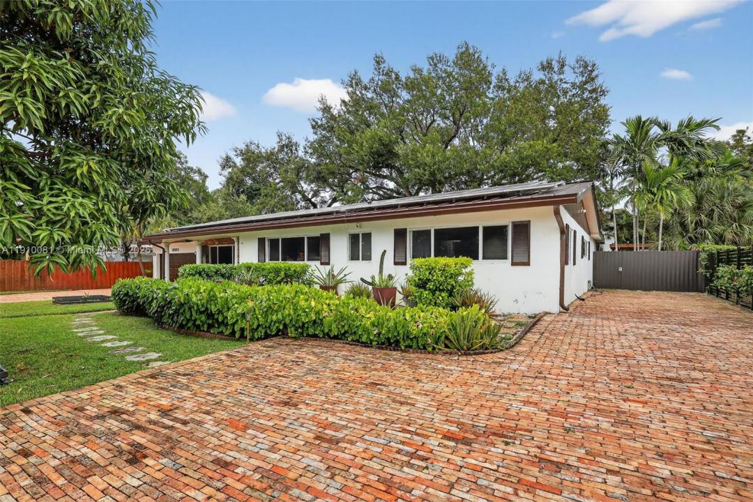 19901 NE 21st Ave, Miami, Florida 33179, HOA KỲ