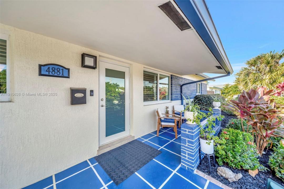 4881 NE 13th Ave, Oakland Park, Floride 33334, États-Unis