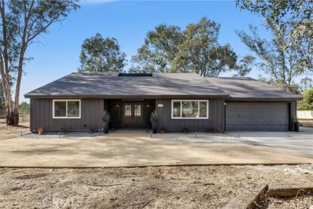 Shady Tree, Winchester, Califórnia 92596, Estados Unidos