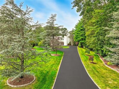 129 Valerie Court, Cranston, 로드아일랜드 02921, 미국