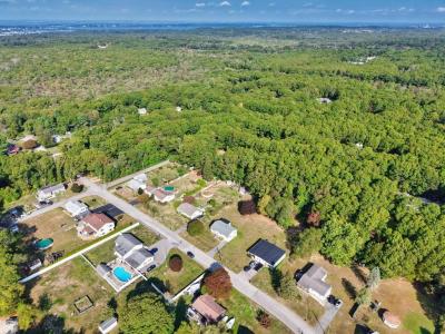 100 Furey Avenue, Tiverton, Rhode Island 02878, USA