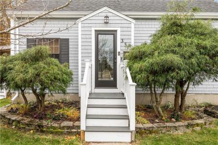 35 Hambly Road, Tiverton, RI 02878, USA