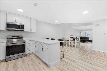 458 Thames Street B, Newport, Rhode Island 02840, États-Unis