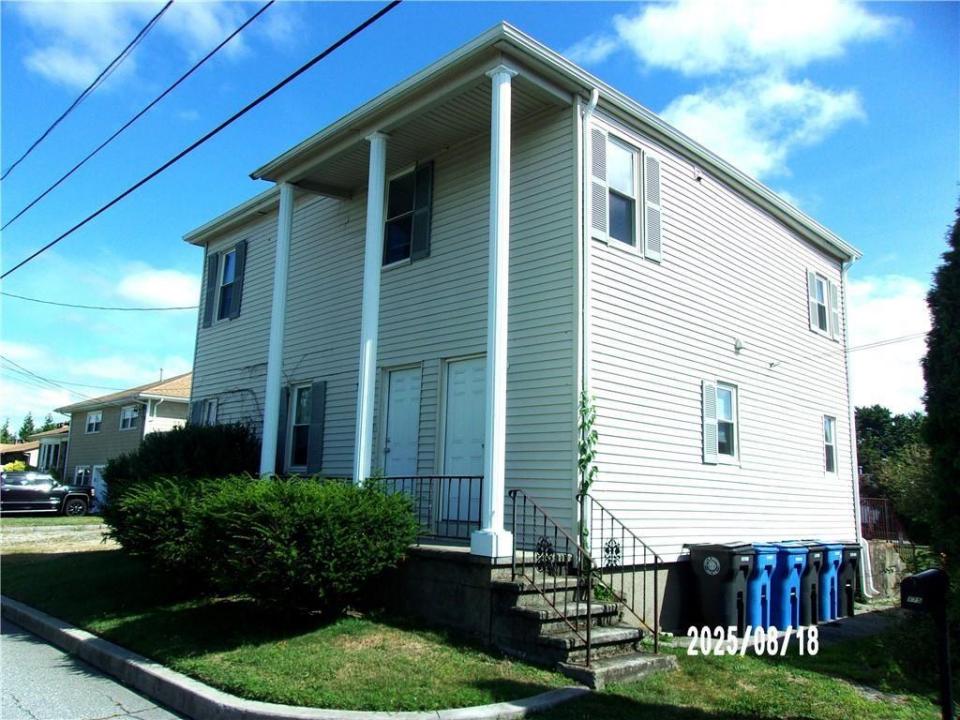 179 Kearney Street 1, Cranston, Rhode Island 02920, Stati Uniti