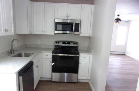 179 Kearney Street 1, Cranston, Rhode Island 02920, Stati Uniti